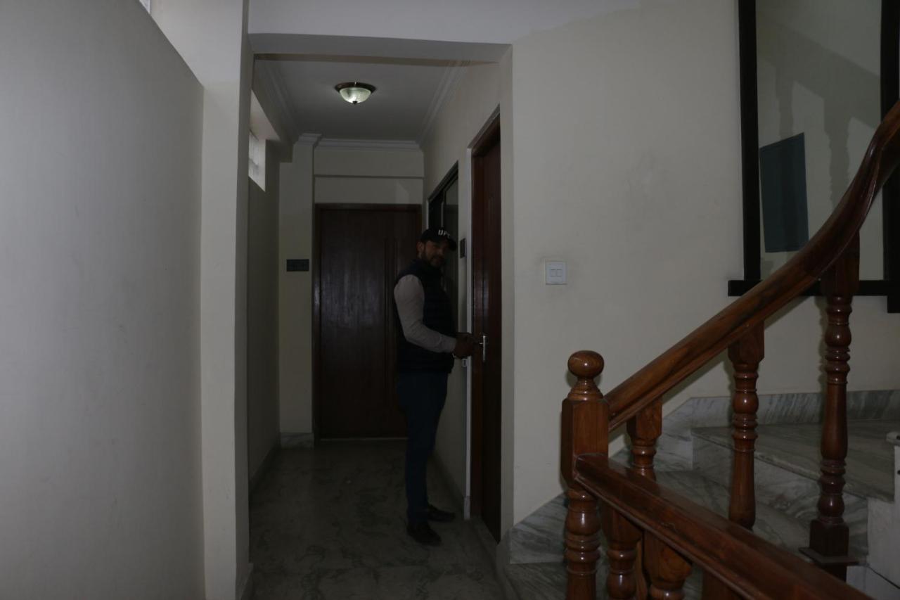 קטמנדו Alpine Hotel & Apartment מראה חיצוני תמונה