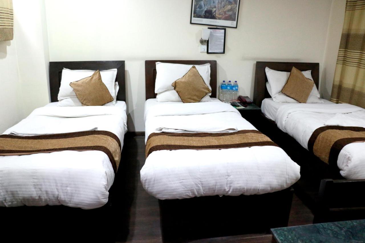 קטמנדו Alpine Hotel & Apartment מראה חיצוני תמונה